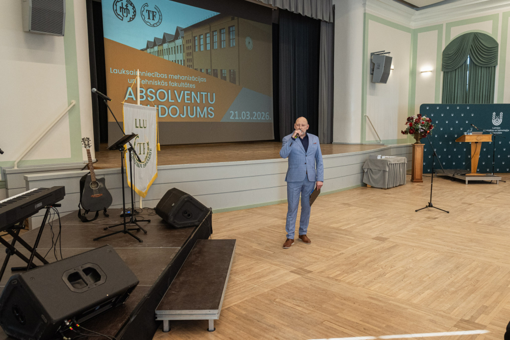 MEHU absolventu salidojums 2026 | IITF